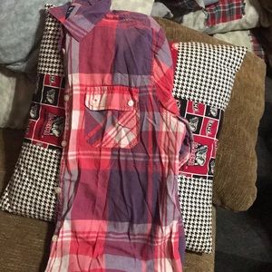 Long sleeve button up shirt